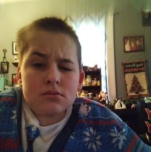 Meet your Posher, Logan